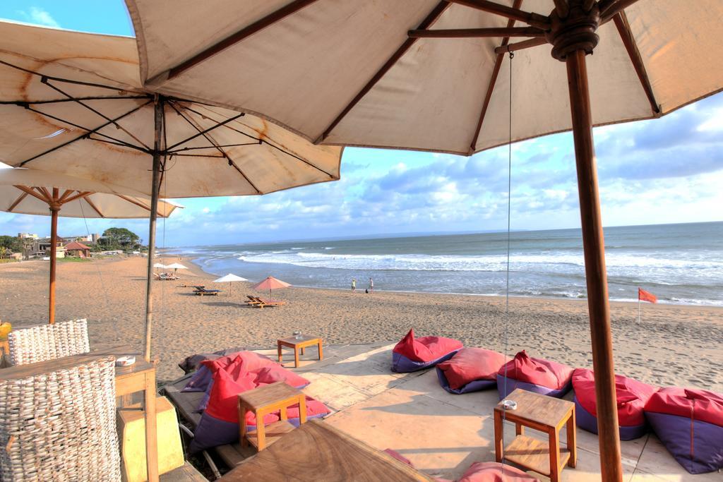 Villa 007 Seminyak Rum bild