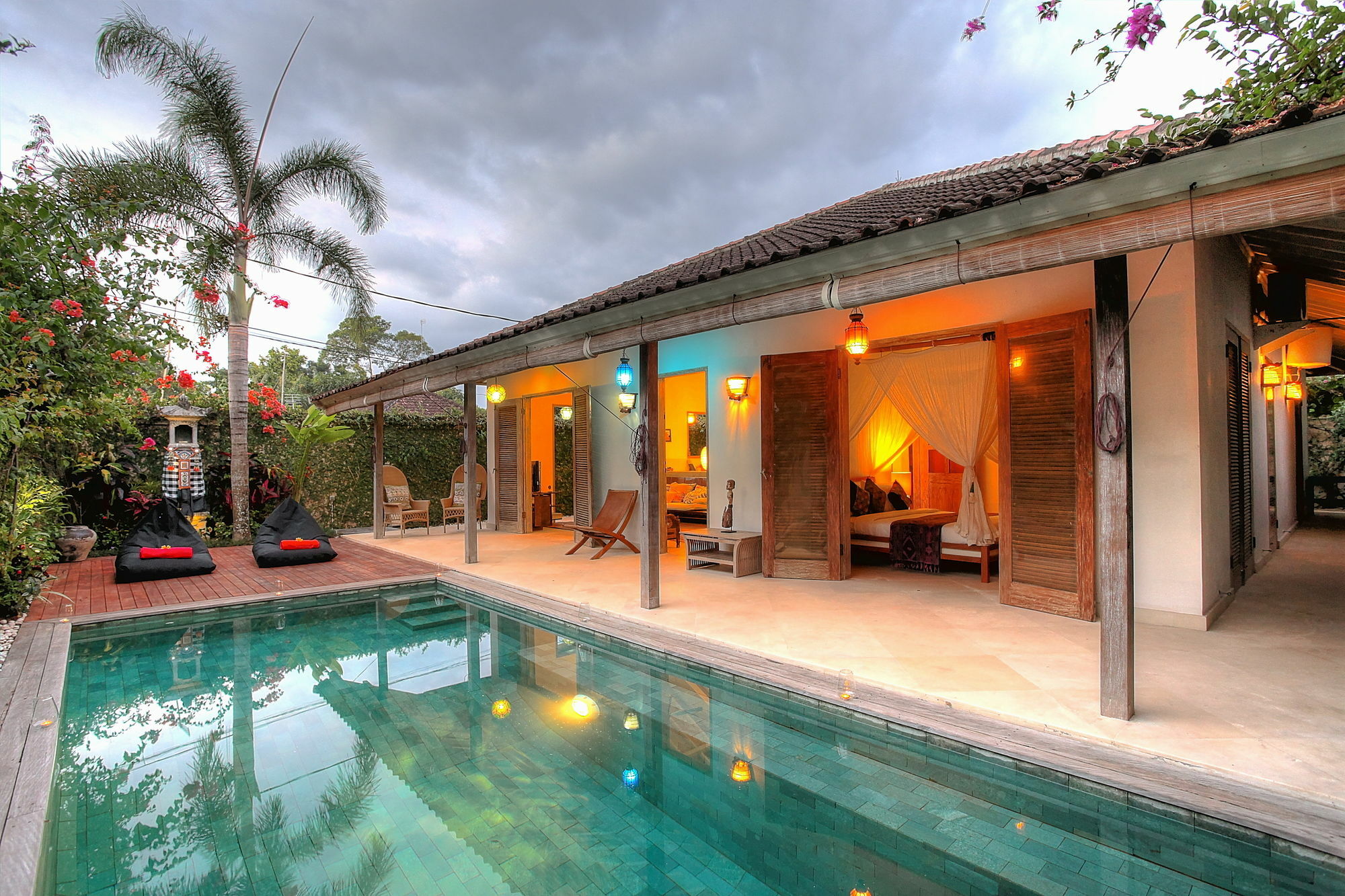 Villa 007 Seminyak Exteriör bild