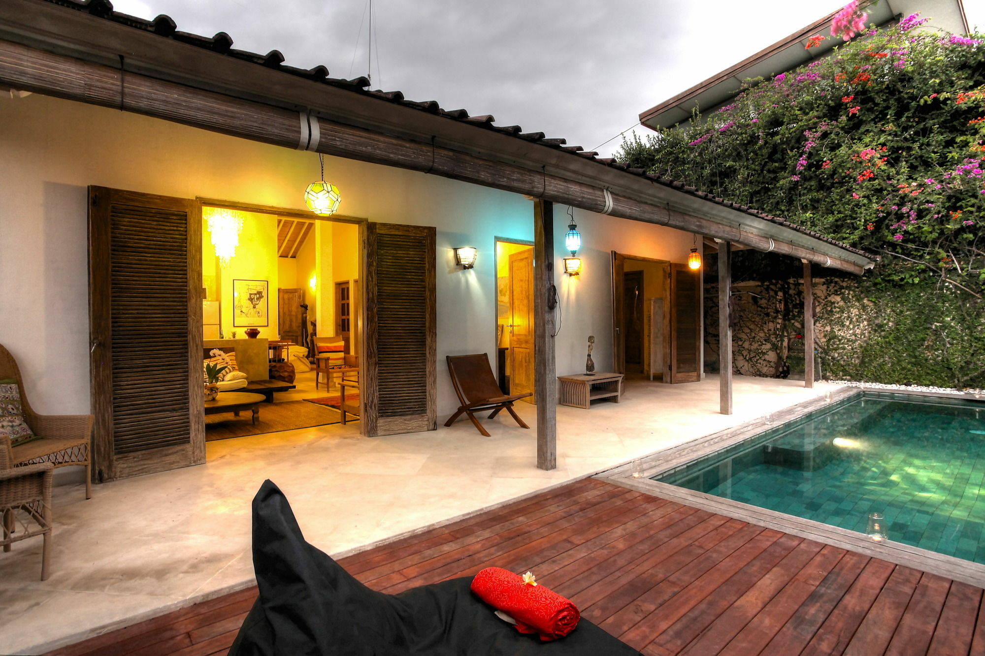 Villa 007 Seminyak Exteriör bild